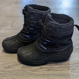 Lands End Boys Snow Boots Size 4 - Black